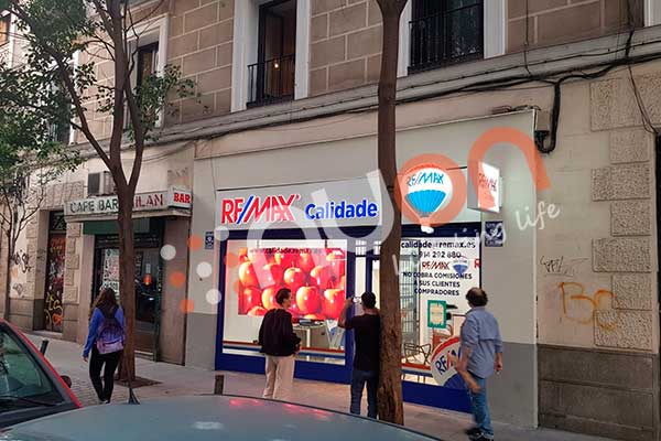 LED-diplay-en-REMAX-001